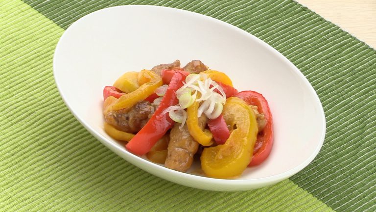 【手軽に家庭で作れる介護食】豚肉とパプリカの黒酢炒め｜訪問歯科ネット